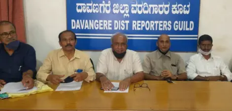 ದೃಶ್ಯಕಲಾ ಕಾಲೇಜಿನ ಆವರಣದಲ್ಲಿ ಡಿಸಿ ನಿವಾಸ ನಿರ್ಮಾಣಕ್ಕೆ ವಿರೋಧ