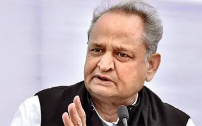 కేంద్రంతో మాట్లాడండి ప్లీజ్.. ఆక్సిజన్ కొరతపై రాజస్థాన్ ఎంపీలకు సీఎం విజ్ఞప్తి..