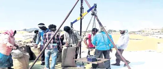 అమ్మిన ధాన్యంలోనూ కోతలే