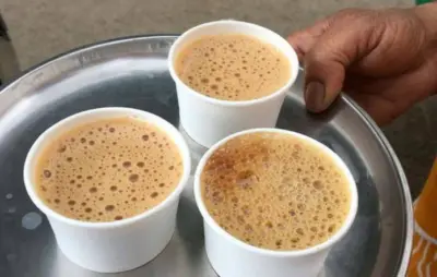 पाकिस्तानात महागाईला उकळी; हिंदुस्थानची साखर नाकारणाऱ्या पाकड्यांचं चहानं तोंड पोळलं