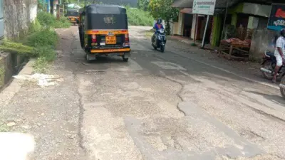യാത്രക്കാരുടെ നടുവൊടിച്ച് നീളുന്ന റോഡ് നിര്മ്മാണം