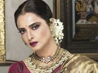 Rekha's Bungalow Sealed, Declared As Containment Zone