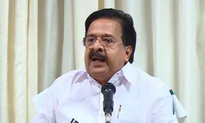 കഞ്ചിക്കോട് മദ്യദുരന്തം; ജുഡീഷ്യല് അന്വേഷണം വേണമെന്ന് രമേശ് ചെന്നിത്തല