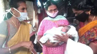 വീട്ടില് വീണ്ടും പ്രസവമെടുത്ത് ആശാ പ്രവര്ത്തകര്