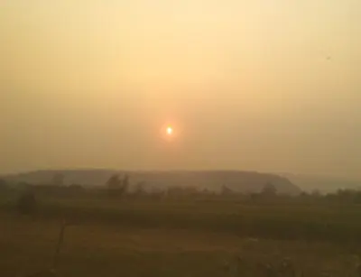 అడవుల్లో మంట.. గ్రామాల్లో పొగ