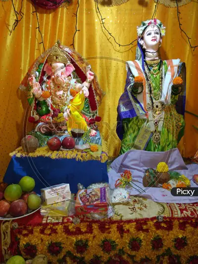 उत्सवांचा उद्देश लक्षात राहावा!
