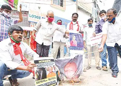 మానవహక్కులను హరిస్తున్న యోగి సర్కార్