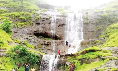 रायगडातील धबधब्यांवर नो एन्ट्री!
