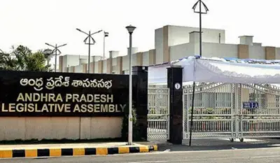 సభలో అంత దాపరికం ఏంటి?