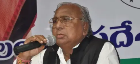 రాష్ట్రంలో ఏం బాగుందో చెప్పండి సోమేశ్ గారూ... : వీహెచ్