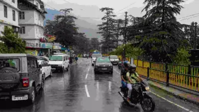 उत्तर भारत में मानसून का जोर, हिमालयी राज्यों में भारी बारिश और आंधी-तूफान का अलर्ट
