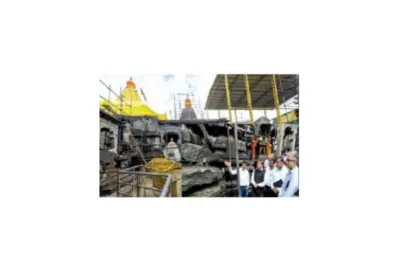 श्री अंबाबाई मंदिरातील कामांची समितीकडून पाहणी