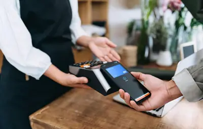 Digital Wallets and Contactless Payments: The Fast Rundown
