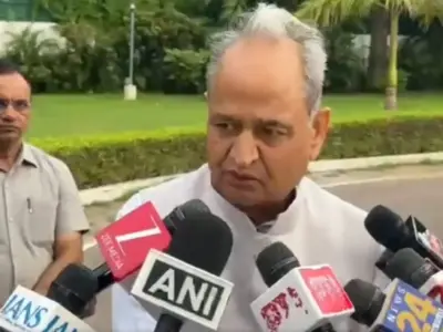गोविंद डोटासरा के बयान के बाद Gehlot ने बोल दी है ये बड़ी बात, कहा- हम सब एक होकर सरकार बनाएंगे और.