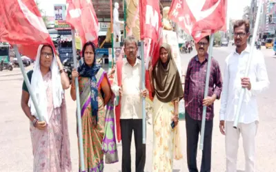 'కేరళలో బీజేపీ, కాంగ్రెస్ అపవిత్ర కలయిక బహిర్గతం'