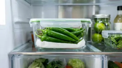 Green Chillies Storage Tips: ఈ సింపుల్ ట్రిక్ చాలు.. పచ్చిమిరపకాయలు వారాల తరబడి ఫ్రెష్గా ఉంటాయి