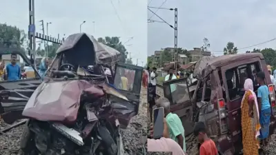 పశ్చిమ బెంగాల్లో ఘోర రైలు ప్రమాదం..ముగ్గురు దుర్మరణం!