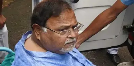 নিয়োগ দুর্নীতি মামলায় ঐতিহাসিক মোড়, সাড়ে তিন বছর পর পার্থ-কল্যাণময় সহ ২৪ জনের জামিন!