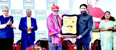 छात्रों को कानून का अध्ययन करना चाहिए