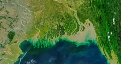 How South Asia's dam race threatens shared rivers