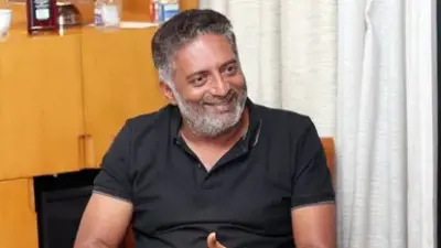 ప్రకాశ్ రాజ్ 'సెల్యూట్' ఎవరికో తెలుసా?