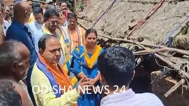 PMAY ତାଲିକାକୁ ନେଇ ତେଜିଲା ବିବାଦ, ଅଧିକାରୀଙ୍କୁ ମନ୍ତ୍ରୀଙ୍କ ତାଗିଦ୍