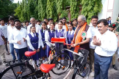 शिक्षा सिर्फ किताबों तक सीमित नहीं, जीवन में कभी
