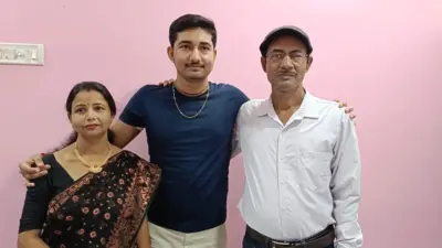 NEET-এ বাজিমাত পাঁশকুড়ার প্রান্তিক, ৬৩৪ নম্বরে অল ইন্ডিয়া র্যাঙ্ক ৩০০০।
