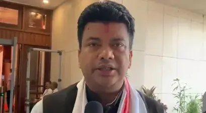 असम विधानसभा के बजट सत्र में कांग्रेस का प्रदर्शन, बिजली, शिक्षा, इथेनॉल और जलभराव के मुद्दों पर सरकार को घेरा