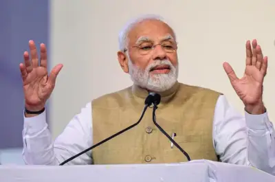 టీఎంసీ అవినీతిపై 'వైట్ పేపర్' విడుదల చేస్తాం - మోదీ