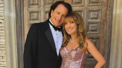 Jane Seymour Gushes About Her Relationship With Boyfriend John Zambetti; Says She's 'Very Happy'
