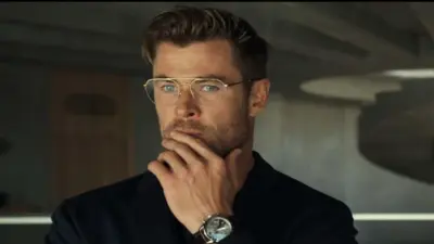 'I Was Kind Of Hiding In The Corner': Chris Hemsworth Shares How He Met Brad Pitt For The First Time