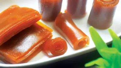 Aamsotto Recipe: পাকা আমের আমসত্ত্ব, যেন একটুকরো ছোটবেলা!