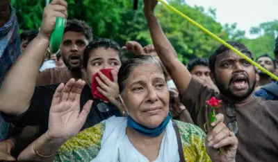 Editorial: Anger on the Delhi's streets