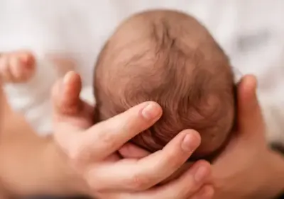 Sugar solution may help reduce pain during newborn procedures