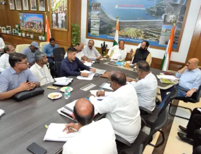 Kaleshwaram project repairs: Uttam Kumar Reddy sets deadline for barrage restoration
