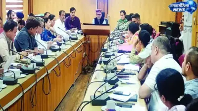 जिला परिषद की बैठक से अफसर गायब