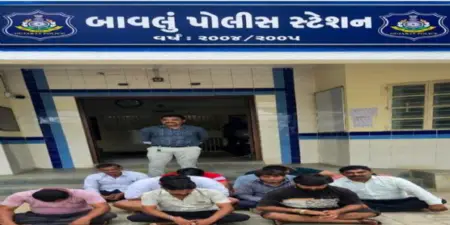 બાવલુના ડરણમાં જુગાર રમતા 12 ઝડપાયા, ₹1.53 લાખનો મુદ્દામાલ જપ્ત