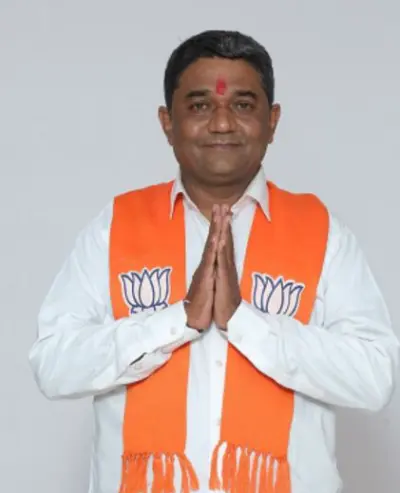 મ્યુનિ. બેઠકોમાં મહિલા કોર્પોરેટરોનાં પતિદેવોની હાજરી બદલ ખુલાસો માગીશું : પક્ષ નેતા