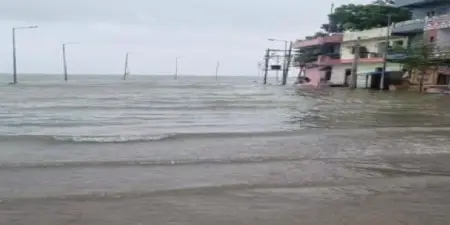 প্রয়াগরাজে কমছে গঙ্গা-যমুনার জলস্তর, কাটল বন্যার আশঙ্কা