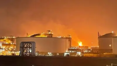 قطر کی فیکٹری میں دھماکہ، 12 ہندوستانیوں سمیت 13 کارکنوں کی موت؛ راس لافان صنعتی تباہی نے سفارتی ردعمل اور حفاظتی تحقیقات شروع کردیں