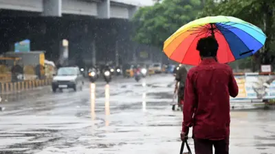 తెలంగాణలో మూడు రోజుల పాటు భారీ వర్ష సూచన