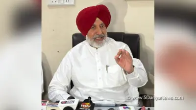 ਬਲਬੀਰ ਸਿੰਘ ਸਿੱਧੂ ਨੇ ਨੌਜਵਾਨਾਂ, ਬਜ਼ੁਰਗਾਂ ਅਤੇ ਮਹਿਲਾਵਾਂ ਨੂੰ SIR ਮੁਹਿੰਮ ਵਿੱਚ ਵੱਧ ਚੜ੍ਹ ਕੇ ਹਿੱਸਾ ਲੈਣ ਦੀ ਕੀਤੀ ਅਪੀਲ