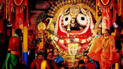ରଥ ଉପରେ ମହାପ୍ରଭୁଙ୍କ ଦୁର୍ଲ୍ଲଭ ସୁନାବେଶ