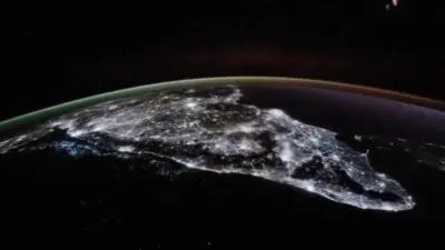 अंतराळातून झळकला भारताचा अद्भुत नजारा; NASA च्या टाईमलॅप्स व्हिडिओने जगाला घातली भुरळ