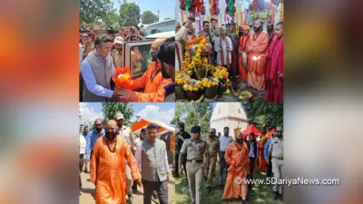 SANJY-2026 : Chhari Mubarak received warmly at Bijbehara