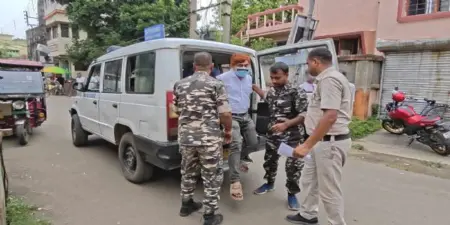 নার্সিং কাণ্ডে জালিয়াতির অভিযোগ, আরামবাগে গ্রেফতার তিন