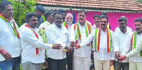 ಕೊಳ್ಳೇಗಾಲ ಮೋಳೆಗಳ ಅಭಿವೃದ್ಧಿಗೆ ಶಾಸಕರಿಂದ ₹20 ಲಕ್ಷ ಅನುದಾನ