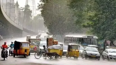 హైదరాబాద్లో పలుచోట్ల భారీ వర్షం