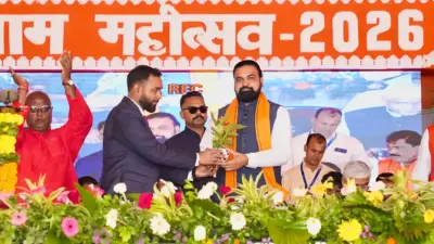 Bihar News : मोतिहारी में बापूधाम महोत्सव का हुआ आगाज, CM सम्राट चौधरी ने दी 285 करोड़ की सौगात, NSD कैंपस और मरीन ड्राइव समेत की कई बड़ी घोषणाएं